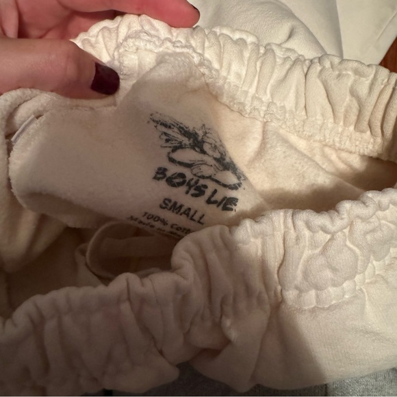 Boys Lie Let Me Go Sweatpants & Crewneck Set - Picture 16 of 16